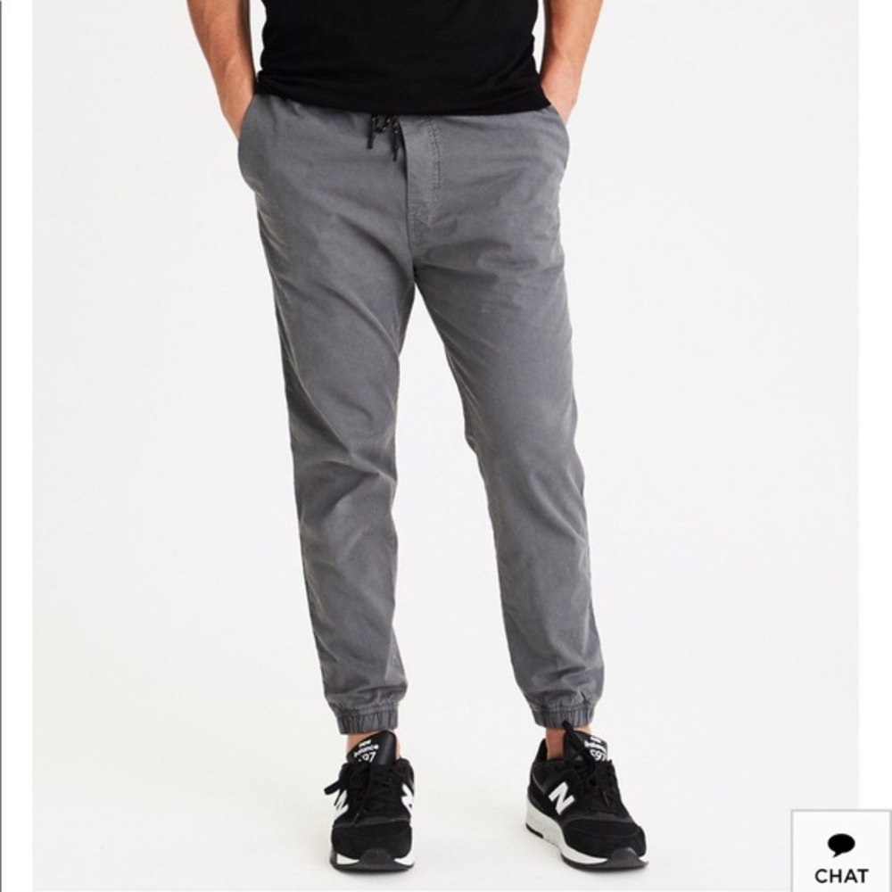 American Eagle Joggers Large